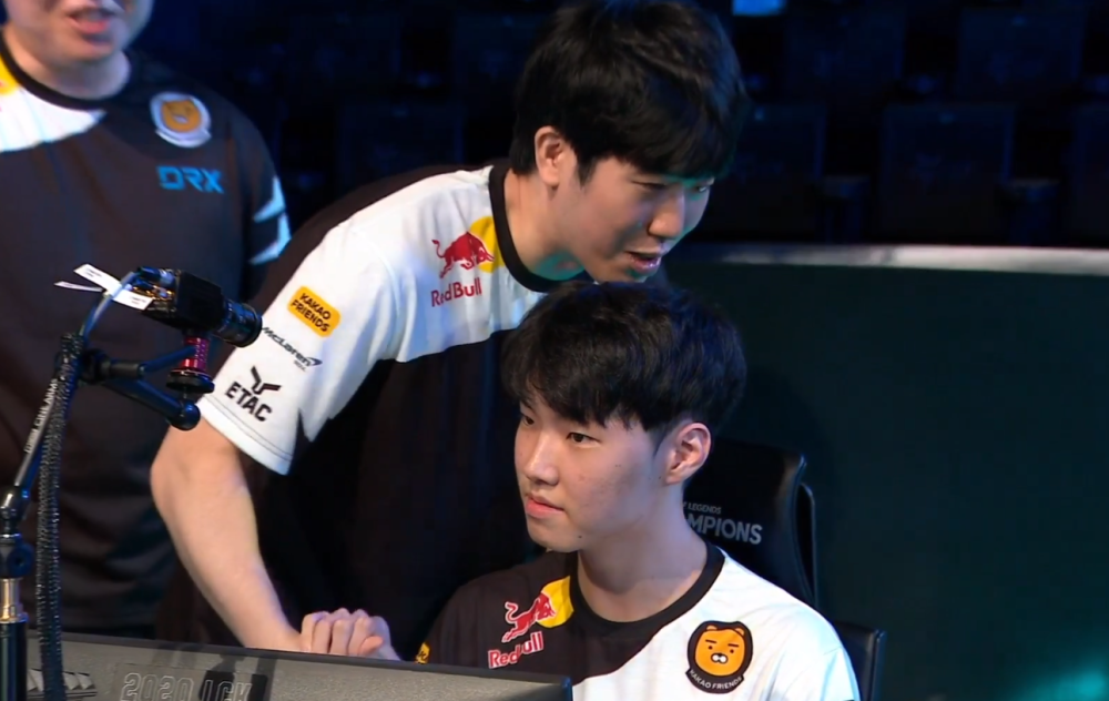 DRX2逆转DFM，Zeus爆发神勇的简单介绍