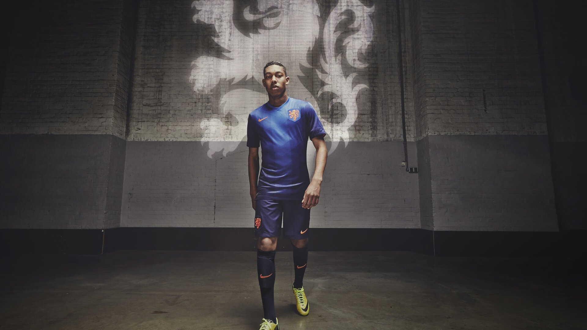 翡冷翠的异乡骑士,当佛罗伦萨的月光照亮本泽马的加拿大时刻