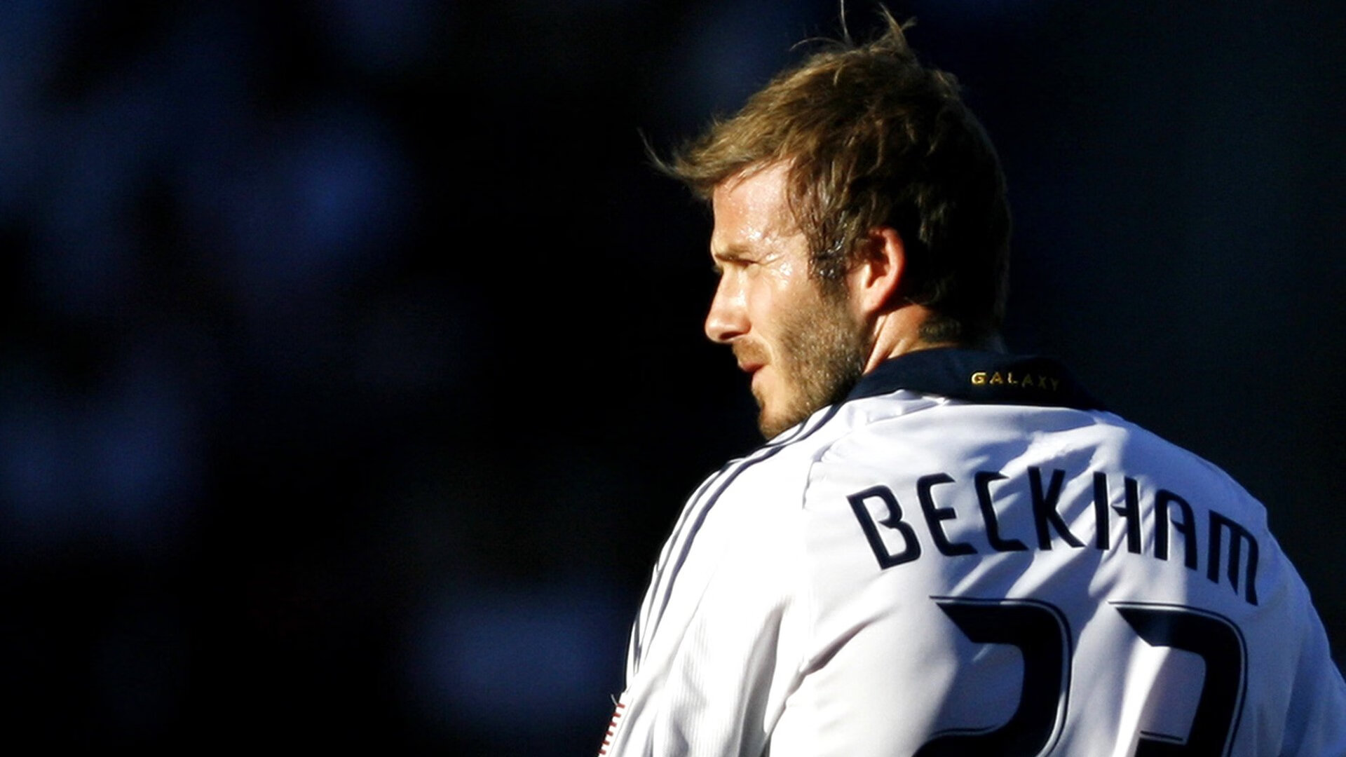 米切尔节奏魔术师附体，掘金打穿广东队展露冠军相