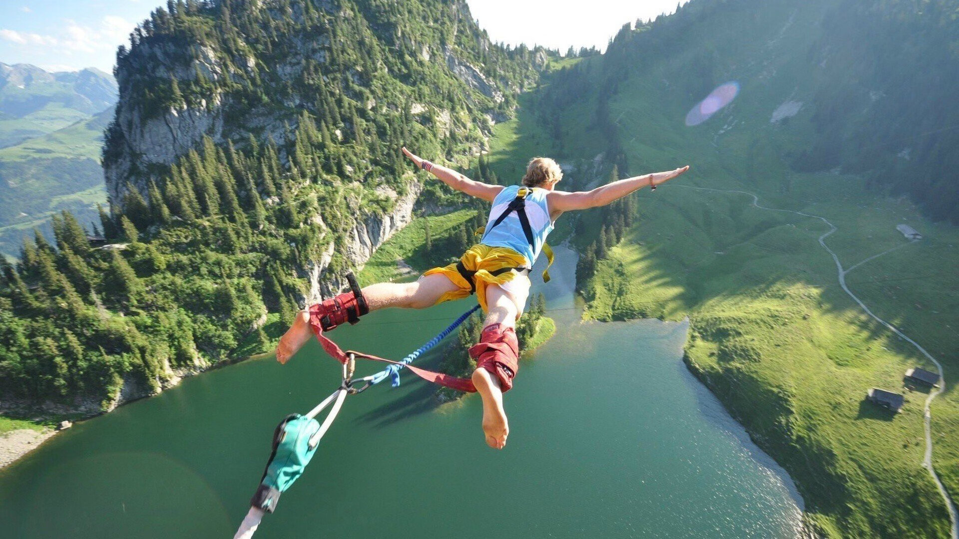 北欧冰锋刺穿格子军团,芬兰在2026世界杯E组演绎唯一逆袭传奇